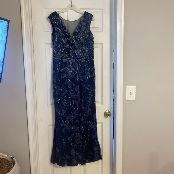 Montage by Mon Cheri | Dresses | Copy Montage By Mon Cheri Dress ...